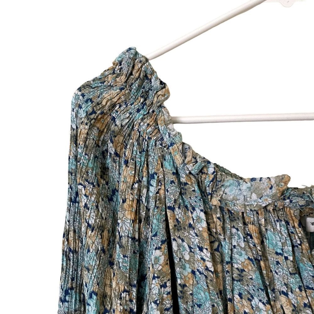 Elam rayon floral off the shoulder long sleeved flowy top rayon - Picture 2 of 6